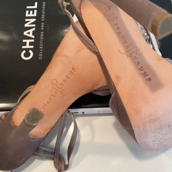 Ivanka Trump Rhinestone & Pearl taupe satin high heels - Picture 5 of 9